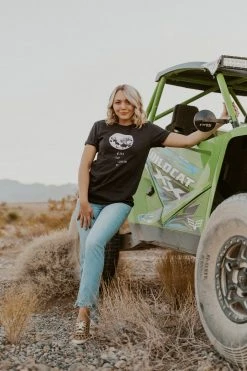 Denim Lounge BOTTOMS THE GEMMA HIGH-RISE GIRLFRIEND JEANS IN MEDIUM DENIM