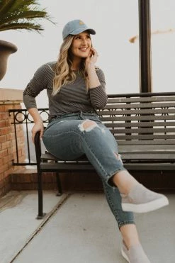 David And Young ACCESSORIES THE SMILEY FACE VINTAGE WASHED HAT IN DENIM BLUE