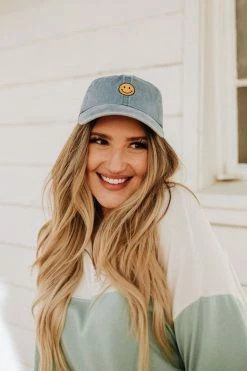 David And Young ACCESSORIES THE SMILEY FACE VINTAGE WASHED HAT IN DENIM BLUE