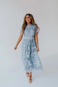 Polagram/Baevely THE DAISY CHAIN DRESS IN DUSTY BLUE DRESSES