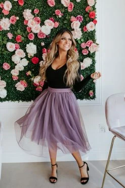 Ee:some THE PRECIOUS HEART TULLE SKIRT IN PLUM SKIRTS