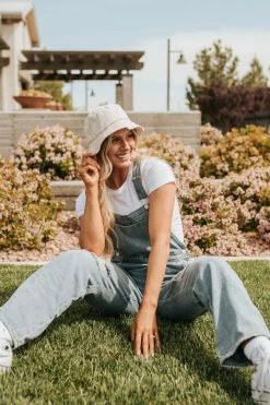 BLUIVY THE OWEN DENIM OVERALLS IN LIGHT WASH