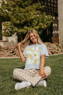 Honestee THE HAVE A GOOD DAY FLORAL GRAPHIC TEE IN OCEAN BLUE TOPS