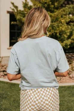 Honestee THE HAVE A GOOD DAY FLORAL GRAPHIC TEE IN OCEAN BLUE TOPS