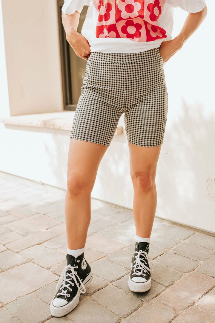Polagram/Baevely THE OUT AND ABOUT BIKER SHORTS IN BLACK GINGHAM BOTTOMS 3 Polagram/Baevely THE OUT AND ABOUT BIKER SHORTS IN BLACK GINGHAM BOTTOMS