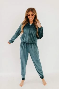 Kimberly THE GET YOUR JOG ON VELVET SET IN TEAL 12 Kimberly THE GET YOUR JOG ON VELVET SET IN TEAL