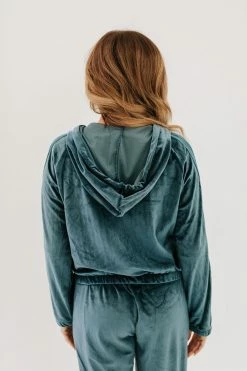 Kimberly THE GET YOUR JOG ON VELVET SET IN TEAL 16 Kimberly THE GET YOUR JOG ON VELVET SET IN TEAL