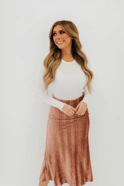 FAIRE ACCESSORIES THE DOUBLE LAYER CHAIN NECKLACE IN GOLD