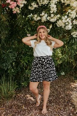 Bombom THE SAVANNAH CASUAL ELASTIC SHORTS IN LEOPARD *RESTOCKED*