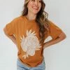 POLAGRAM NEW ARRIVALS THE PEONY GRAPHIC TEE IN BUTTERSCOTCH