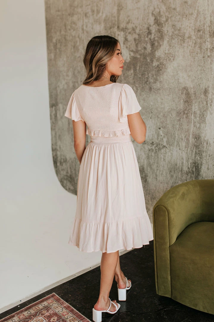 Polagram/Baevely NEW ARRIVALS THE PRECIOUS SMOCKED MIDI DRESS IN LIGHT PEACH 7 Polagram/Baevely NEW ARRIVALS THE PRECIOUS SMOCKED MIDI DRESS IN LIGHT PEACH