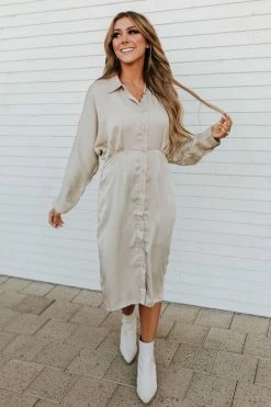 Andree By Unit LARGE THE CHANTEL BUTTON DOWN MIDI DRESS IN CHAMPAGNE