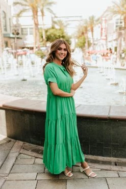 Fore THE TUSCAN NIGHTS MIDI DRESS IN KELLY GREEN DRESSES