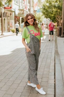 Sweet Claire THE BEVERLY HILLS GRAPHIC TEE IN GREEN TOPS