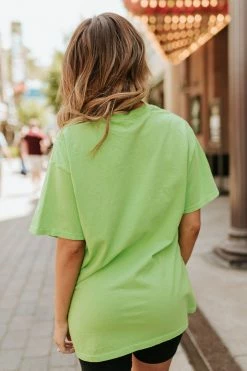 Sweet Claire THE BEVERLY HILLS GRAPHIC TEE IN GREEN TOPS