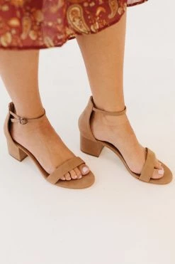 THE IRENEE HEELS IN TAN NUBUCK BY STEVE MADDEN