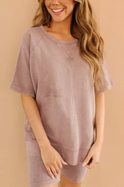 Mono B TOPS THE DREAM ON WAFFLE TOP IN DUSTY LAVENDER