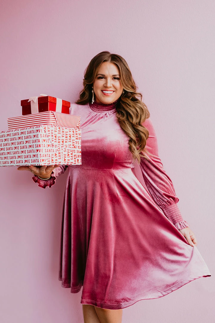 PD EXCLUSIVES SASSY RED LIPSTICK X PINK DESERT SUGAR PLUM VELVET DRESS IN FROSTED MAUVE 1 PD EXCLUSIVES SASSY RED LIPSTICK X PINK DESERT SUGAR PLUM VELVET DRESS IN FROSTED MAUVE