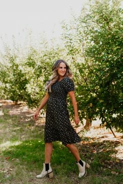 THE PINK DESERT MIDNIGHT GARDEN DRESS IN NAVY