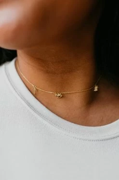 Fame Accessories THE HOLIDAY THINGS NECKLACE