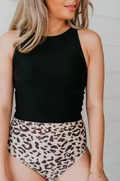 PINK DESERT HIGH NECK RACERBACK ZIPPER MIDKINI SWIM TOP IN BLACK