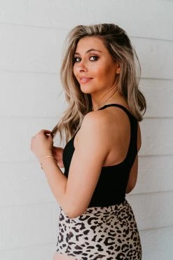 PINK DESERT HIGH NECK RACERBACK ZIPPER MIDKINI SWIM TOP IN BLACK