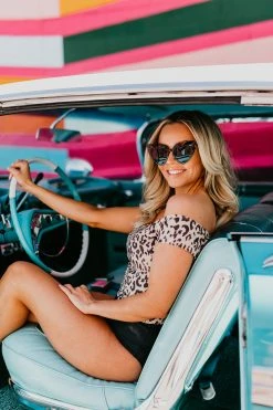 PINK DESERT SWIM CROP TOP IN TEXTURED LEOPARD