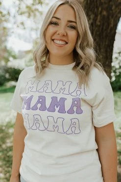 PD EXCLUSIVES THE MAMA IN THE MIDDLE TEE IN OATMEAL BY PINK DESERT