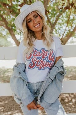Wknder THE STARS AND STRIPES GRAPHIC TEE IN WHITE TOPS
