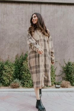 White Birch THE BRIDGER FLANNEL DRESS IN BROWN PLAID TOPS