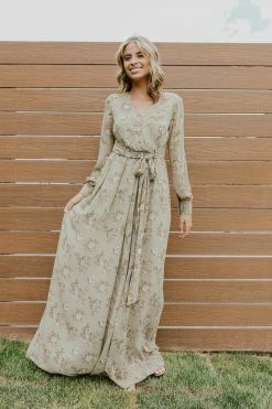 Ricaria DRESSES THE MAGNOLIA MAXI DRESS IN MOSS
