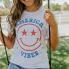 Wknder THE AMERICA VIBES SMILEY TEE IN WHITE TOPS