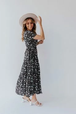 Fashion District LA DRESSES THE BRINLY FLORAL MIDI DRESS IN BLACK