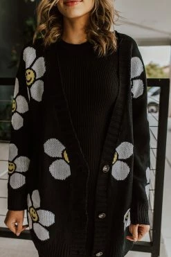 Ethan & Joy THE HAPPY DAISY SWEATER IN BLACK TOPS