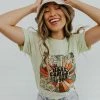 Bella Closet TOPS THE HERE COMES THE SUN VINTAGE GRAPHIC TEE IN SPRING GREEN
