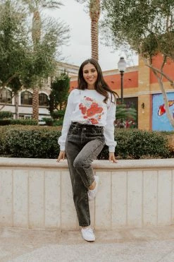 Pink Nabi THE COME ON DARLING FLORAL PULLOVER IN WHITE