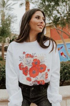 Pink Nabi THE COME ON DARLING FLORAL PULLOVER IN WHITE
