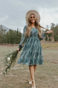 THE PINK DESERT PANDORA DRESS IN GREEN PAISLEY PD EXCLUSIVES