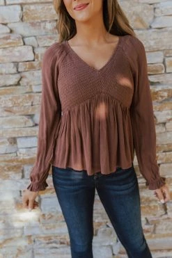 In-Loom TOPS THE CHLOE SMOCKED LONG SLEEVE TOP IN CHOCOLATE