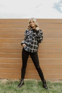 Mittoshop THE BONFIRE NIGHTS FLANNEL IN BLACK AND NAVY TOPS