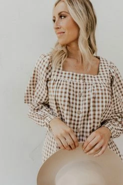 In Loom THE MYA GINGHAM BUTTON DOWN TOP IN MOCHA TOPS