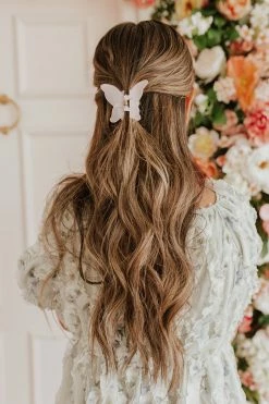 Fame Accessories THE DAINTY BUTTERFLY CLAW HAIR CLIP NEW ARRIVALS