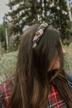 Kaxi THE BRAIDED FLORAL HEADBAND IN NAVY