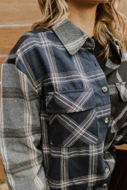 Mittoshop THE BONFIRE NIGHTS FLANNEL IN BLACK AND NAVY TOPS