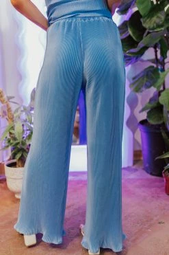 La Roseason THE AUSTIN PLEATED SET IN BLUE 13 La Roseason THE AUSTIN PLEATED SET IN BLUE