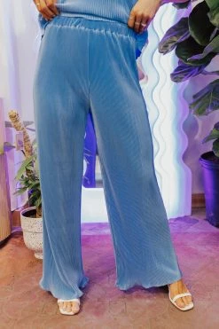 La Roseason THE AUSTIN PLEATED SET IN BLUE 12 La Roseason THE AUSTIN PLEATED SET IN BLUE