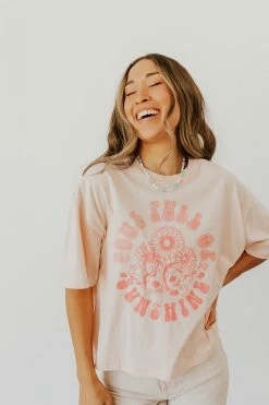 Honestee THE SOUL FULL OF SUNSHINE TEE IN LIGHT PINK NEW ARRIVALS