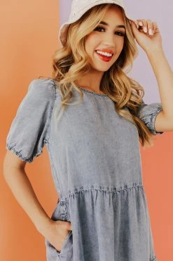 Calista THE DENVER TIERED BABYDOLL DRESS IN DENIM