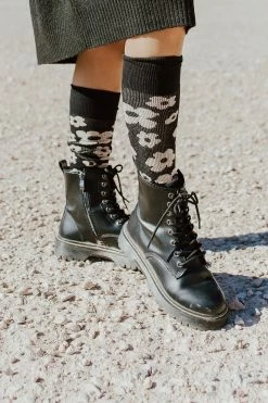 GIRLY ACCESSORIES THE FLOWER POWER KNEE SOCKS IN BLACK