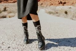 GIRLY ACCESSORIES THE FLOWER POWER KNEE SOCKS IN BLACK